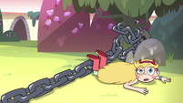 S3E14 Star Butterfly trips over dragon chains