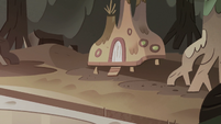 S2E12 Buff Frog's house