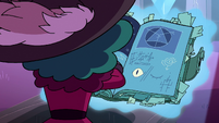 S3E29 Eclipsa flipping through book pages