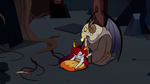 S2E41 Chancellor Lekmet supporting Hekapoo