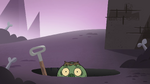 S4E14 Menudo Avarius digging a hole.png