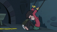 S3E6 Marco Diaz trying to pull his hand free