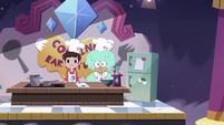 S4E9 Marco and Kelly's cooking show