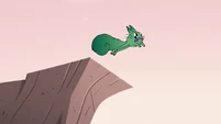 S4E1 Erik hopping over the cliff edge.png (321 KB)