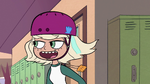 S2E6 Jackie Lynn Thomas compliments Star's 'hat'