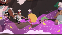 S4E2 Star blasts Pie Folk with Tiara Tornado