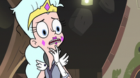 S3E5 Queen Moon disgusted by Buff Frog's slugs