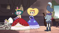 S4E24 Eclipsa dropping Meteora in her crib