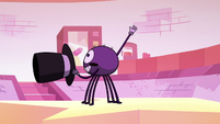 S2E22 Spider With a Top Hat waving to his fellow spells