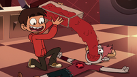 S2E19 Marco pouring candy into Tom's mouth