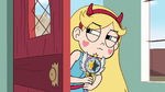 S2E36 Star Butterfly sneaks in through back door