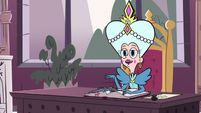 S3E17 Queen Butterfly 'ties with the Pony Heads'