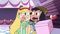 S2E27 Janna smushes her and Star's faces together