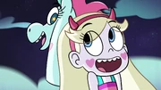 S2E33 Star Butterfly dancing with Pony Head