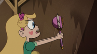 S2E28 Star Butterfly tries to cast All-Seeing Eye