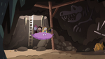 S4E30 Star and friends enter underground cavern