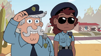 S4E29 Police officers appear at Diazes' house