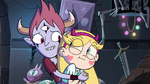 S4E4 Tom Lucitor hugging Star Butterfly