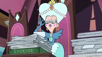 S3E29 Queen Moon puts on a pair of glasses.png (1.43 MB)