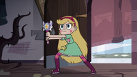 S3E11 Star Butterfly enters the rose tower