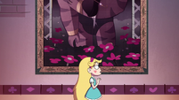 S4E36 Star Butterfly waves to Moon's tapestry