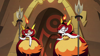 S2E31 Hekapoo clone 1 sneezing