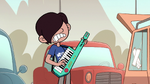 S2E16 Oskar goes back to playing his keytar