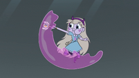 S2E7 Star Butterfly making a magic air bubble