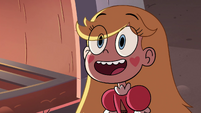 S4E2 Star Butterfly gasps with delight