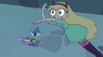 S3E11 Star Butterfly diving toward Glossaryck