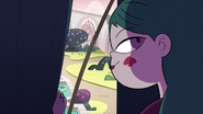 S3E11 Eclipsa Butterfly pulls back the curtains
