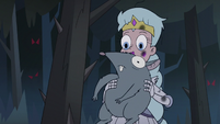 S3E1 Queen Moon catches a rat in her arms