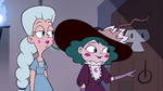 S4E3 Eclipsa about to open a door