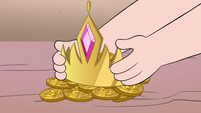 S2E10 King Butterfly giving away his crown