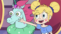 S3E10 Star Butterfly waving to Rock Johansen