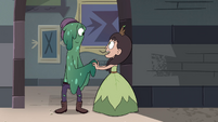 S4E10 Slime and Penelope happy to see each other