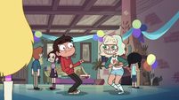 S2E41 Star watching Marco and Jackie having fun