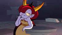 S2E31 Hekapoo smiling at Marco like a troll