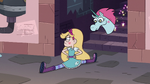 S3E8 Star Butterfly doing the splits