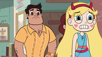 S2E36 Star Butterfly going up to Marco