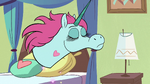 S2E33 Pony Head glamorously whips her mane