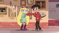 S2E38 Marco Diaz tries to cheer Star Butterfly up