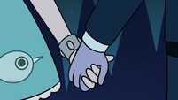 S3E12 Star Butterfly and Tom holding hands