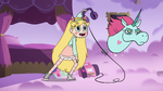 S3E21 Pony Head hovering away from Star Butterfly