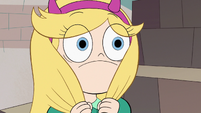 S2E41 Star Butterfly looking at Marco wide-eyed