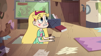 S3E17 Star Butterfly entering Jelly's research lab