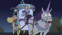 S3E1 Carriage warnicorn looking exhausted