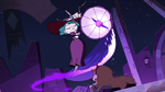 S3E38 Eclipsa spinning with a flourish