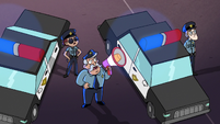 S2E41 Police officers arrive at the Stop & Slurp