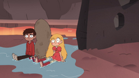 S4E2 Star and Marco wash up completely wet